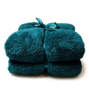 Unique Living Teddy fleece plaid